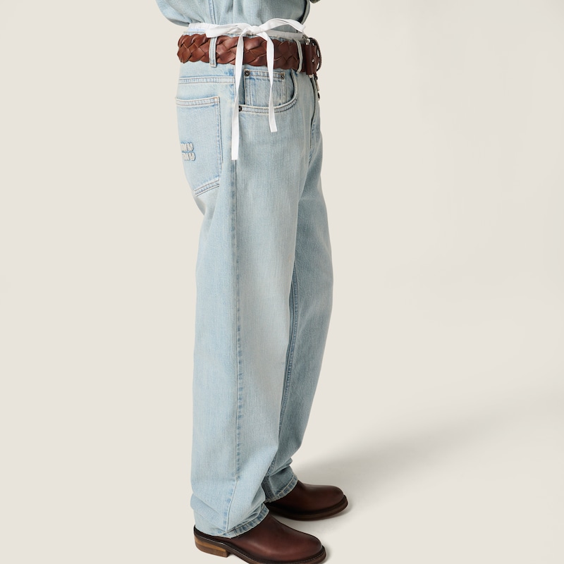 Five-pocket washed denim jeans
