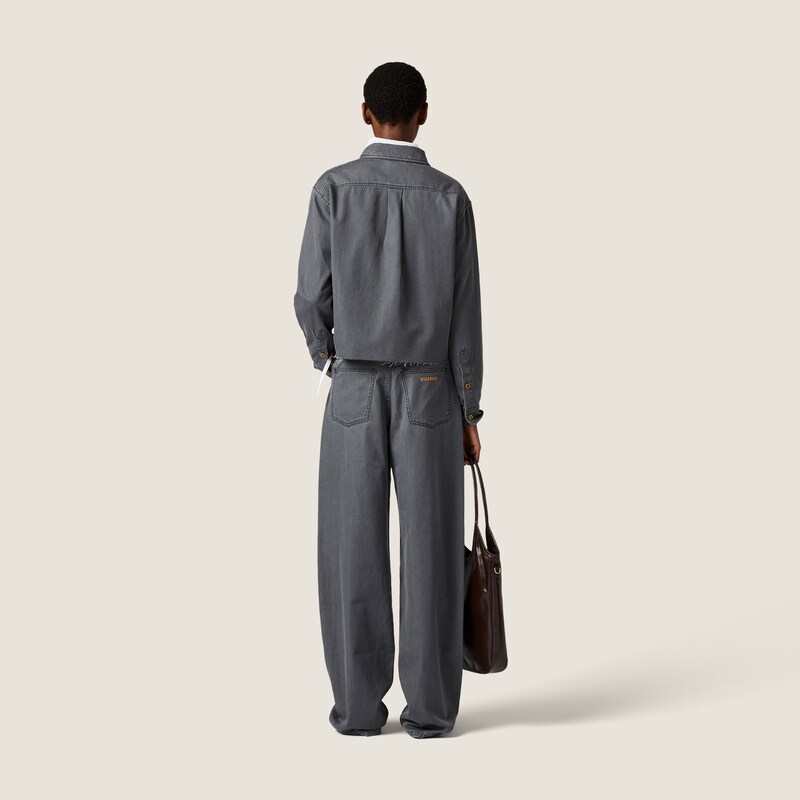 Five-pocket chambray jeans
