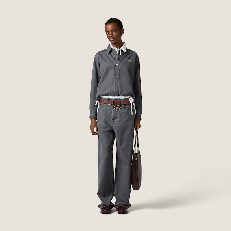 Five-pocket chambray jeans