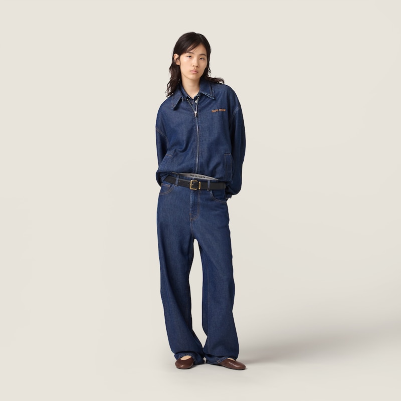 Five-pocket washed denim jeans