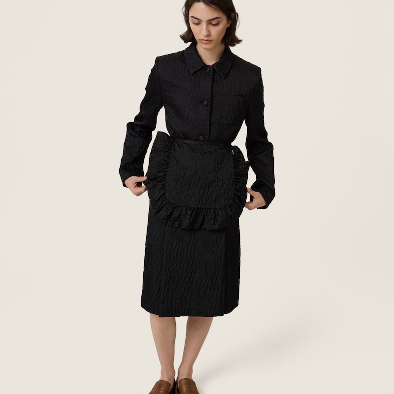 Cloqué duchesse apron