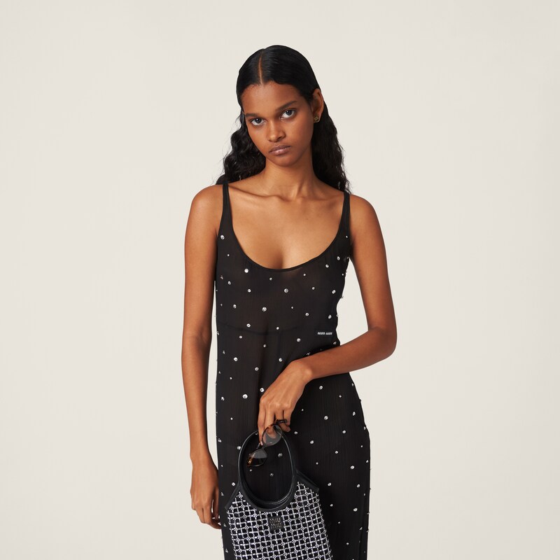 Besticktes Kleid aus Chiffon