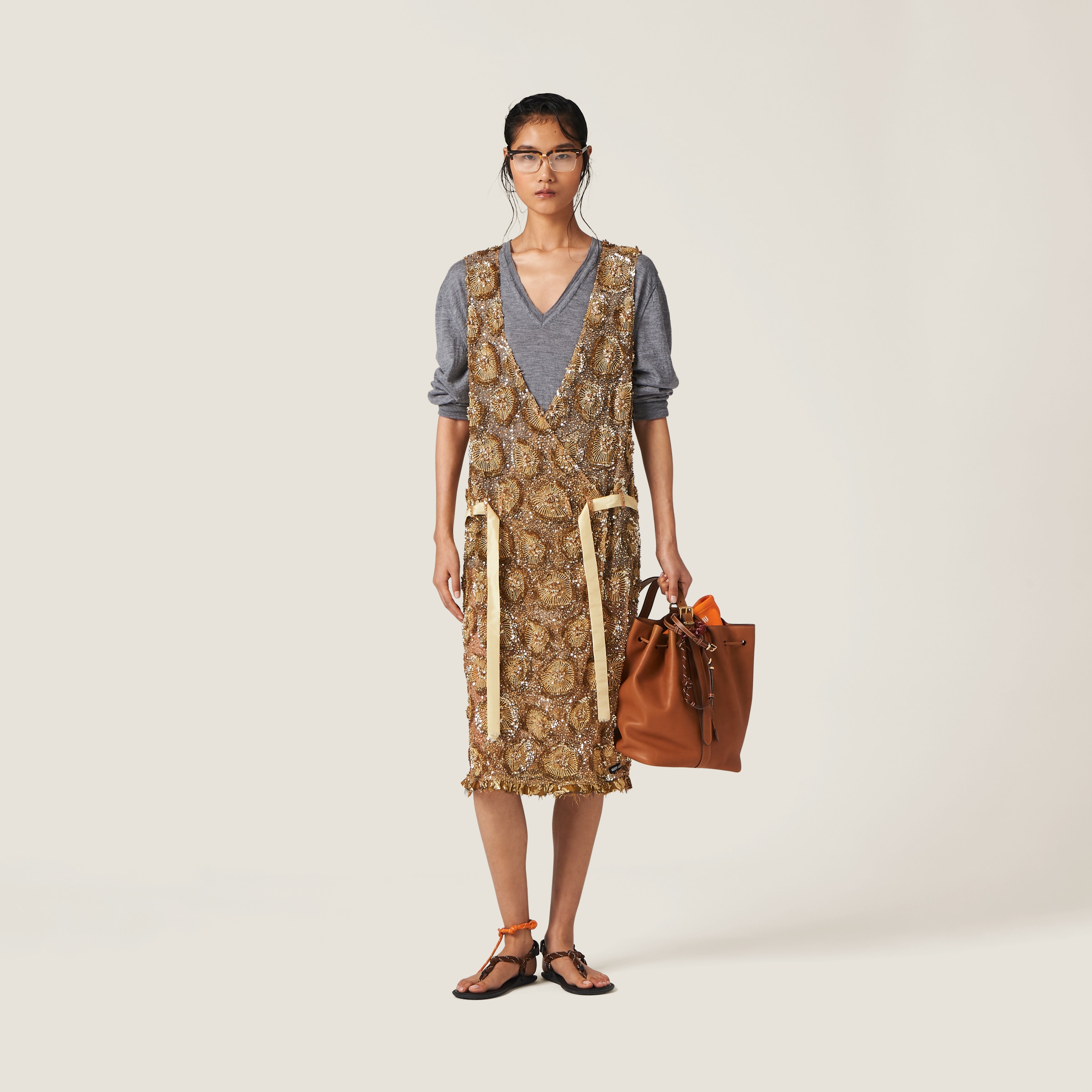 MIU MIU クルネック ノスリフ トレス MJA882SOOO15NM F0031 Gold Tulle Dress With Floral Embroidery | Miu Miu