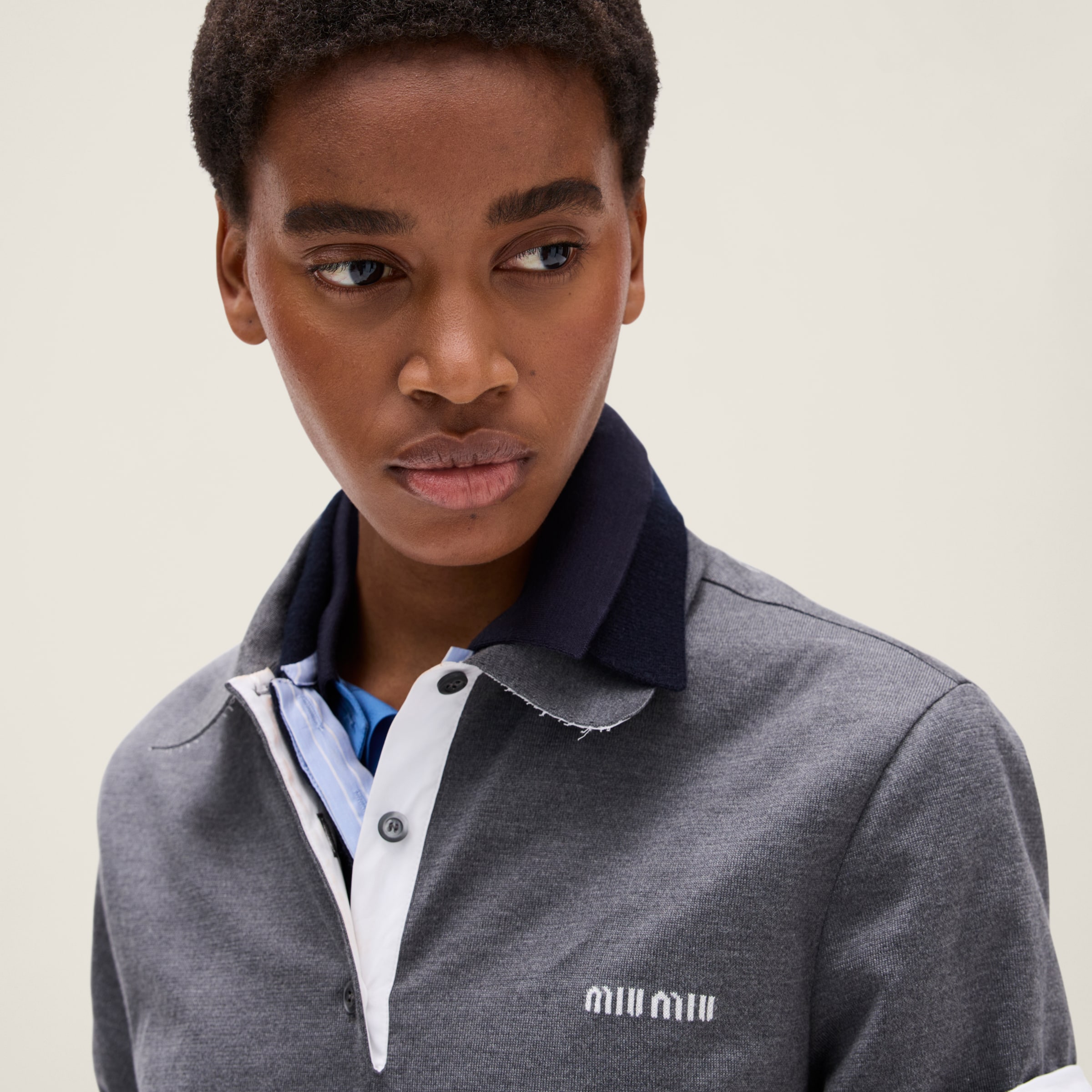 MIU MIU ロコ ティテル スリッホン ロファ 5D866DF015011 F0002 楽天市場】MIUMIU ミュウミュウ ローファー 5D866D 011