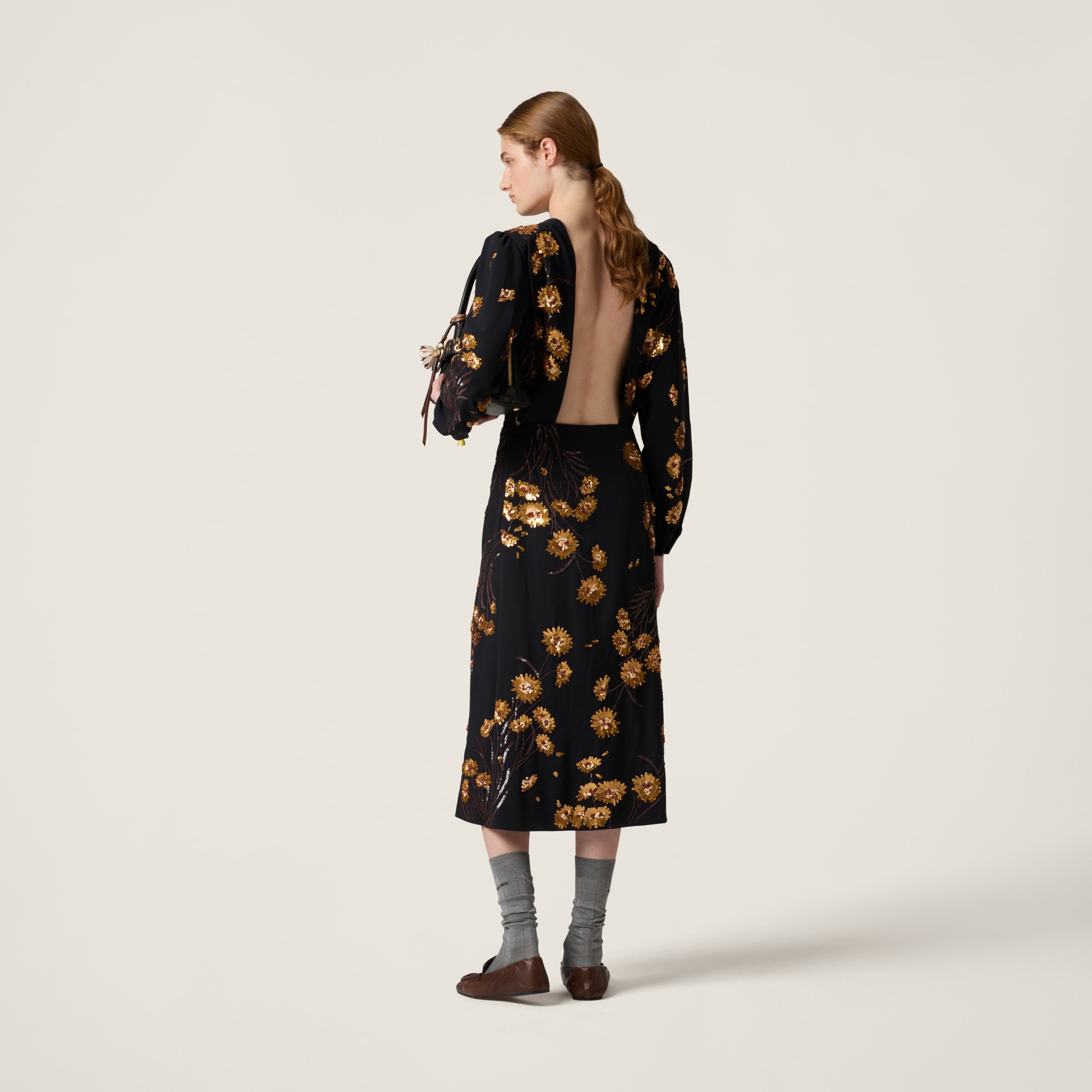 関税・送料込 MIU MIU Embroidered sable mini ドレス 関税・送料込 MIU MIU Embroidered sable mini ドレス (MiuMiu