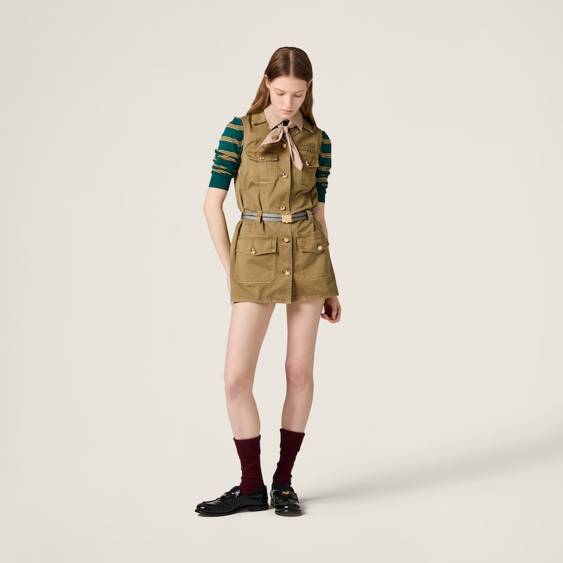 Kleid aus Garment-dyed-Baumwoll-Satin