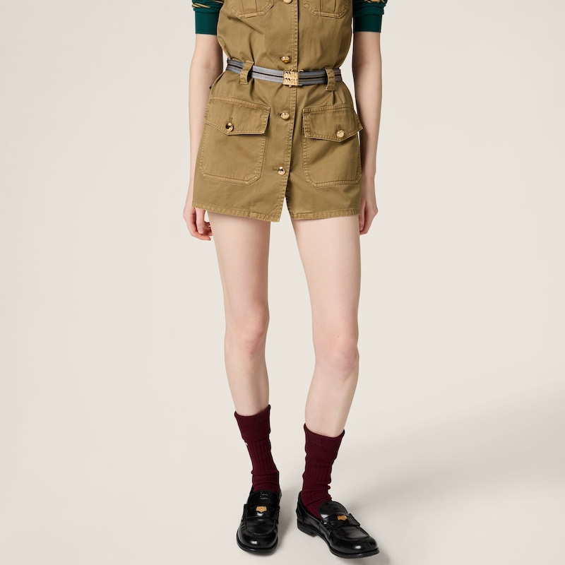 Kleid aus Garment-dyed-Baumwoll-Satin