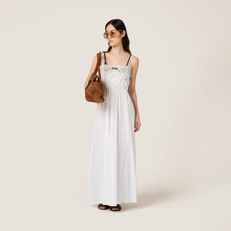 ポプリンとレースのミディドレス