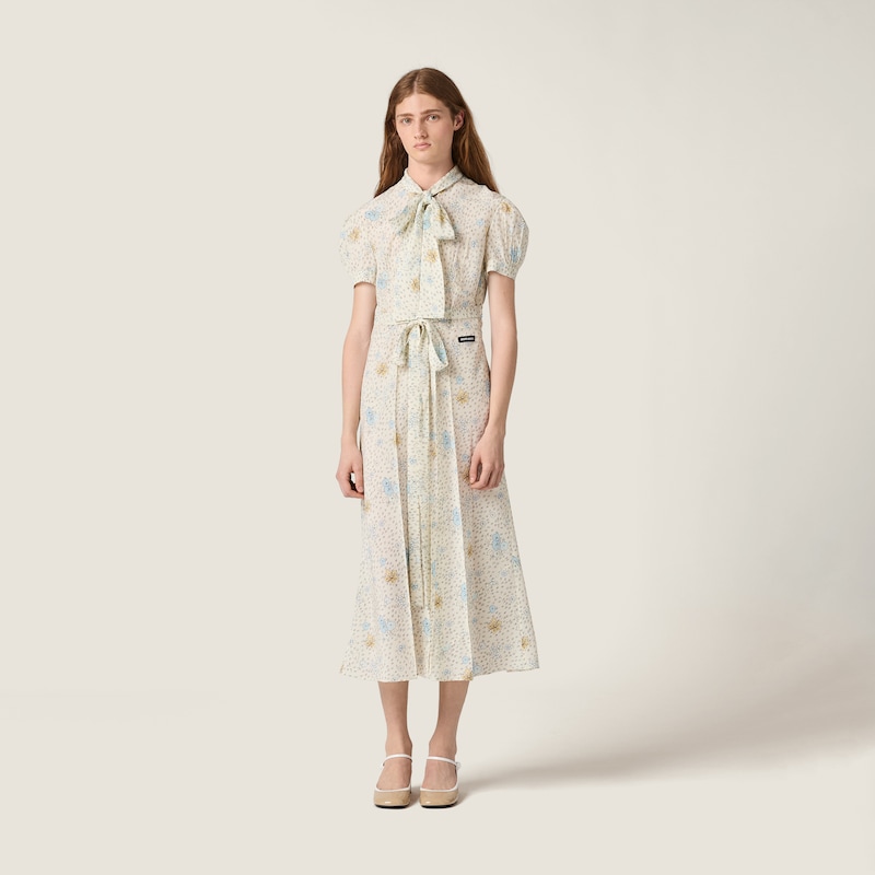 Robe longue en crêpe de Chine