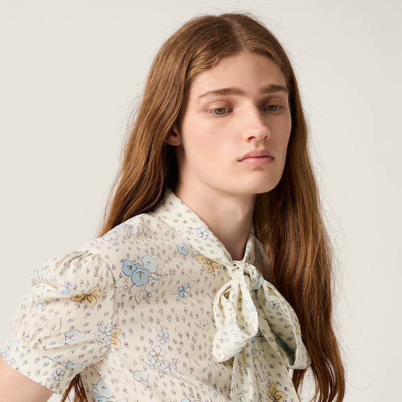 Robe longue en crêpe de Chine