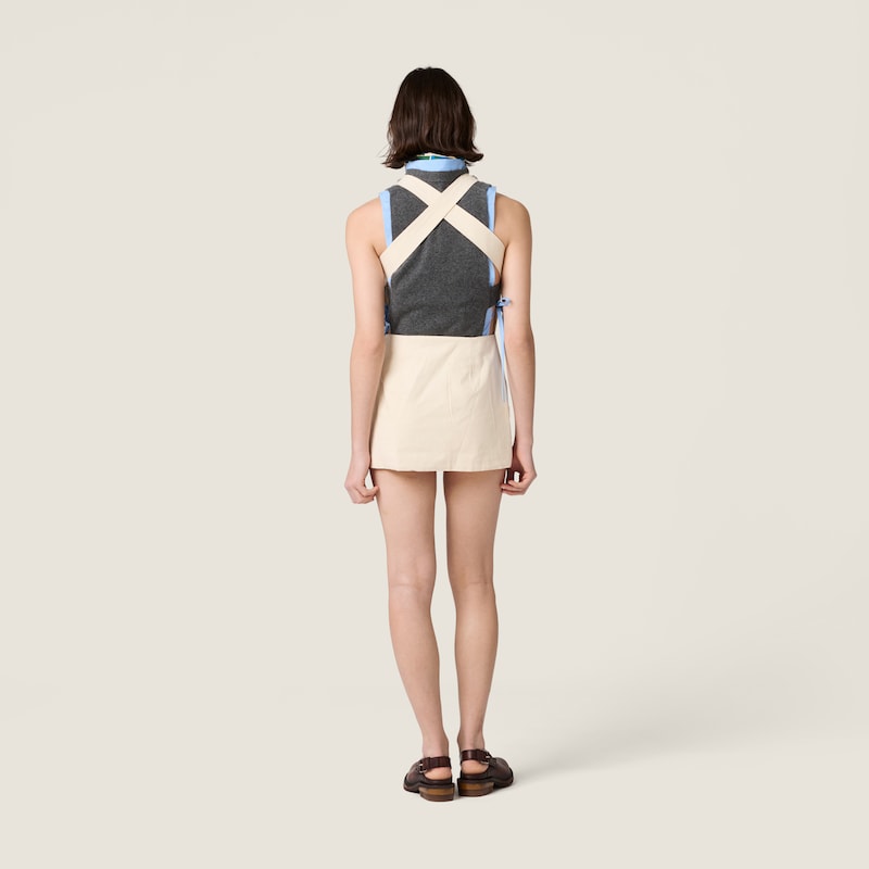 エンベリッシュド キャンバス エプロンドレス