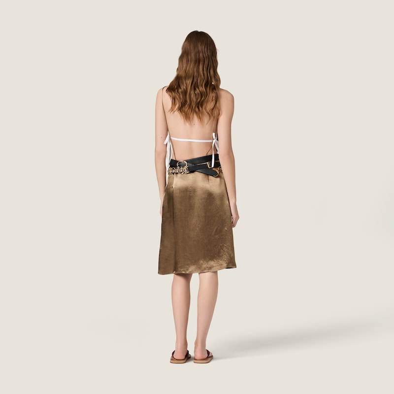 Kleid aus Satin