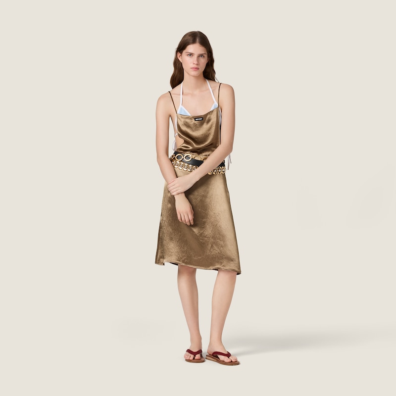 Kleid aus Satin