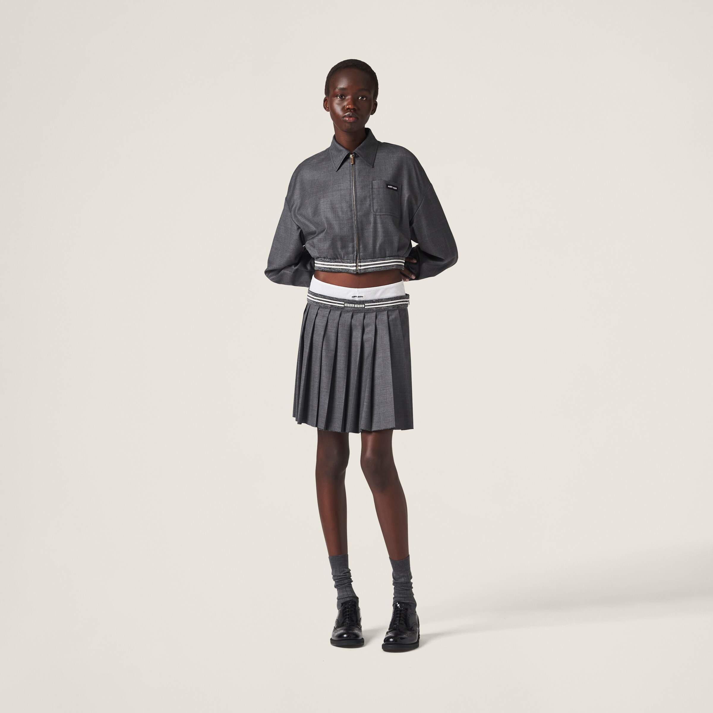 グレー グリザイユ ミニスカート | Miu Miu 