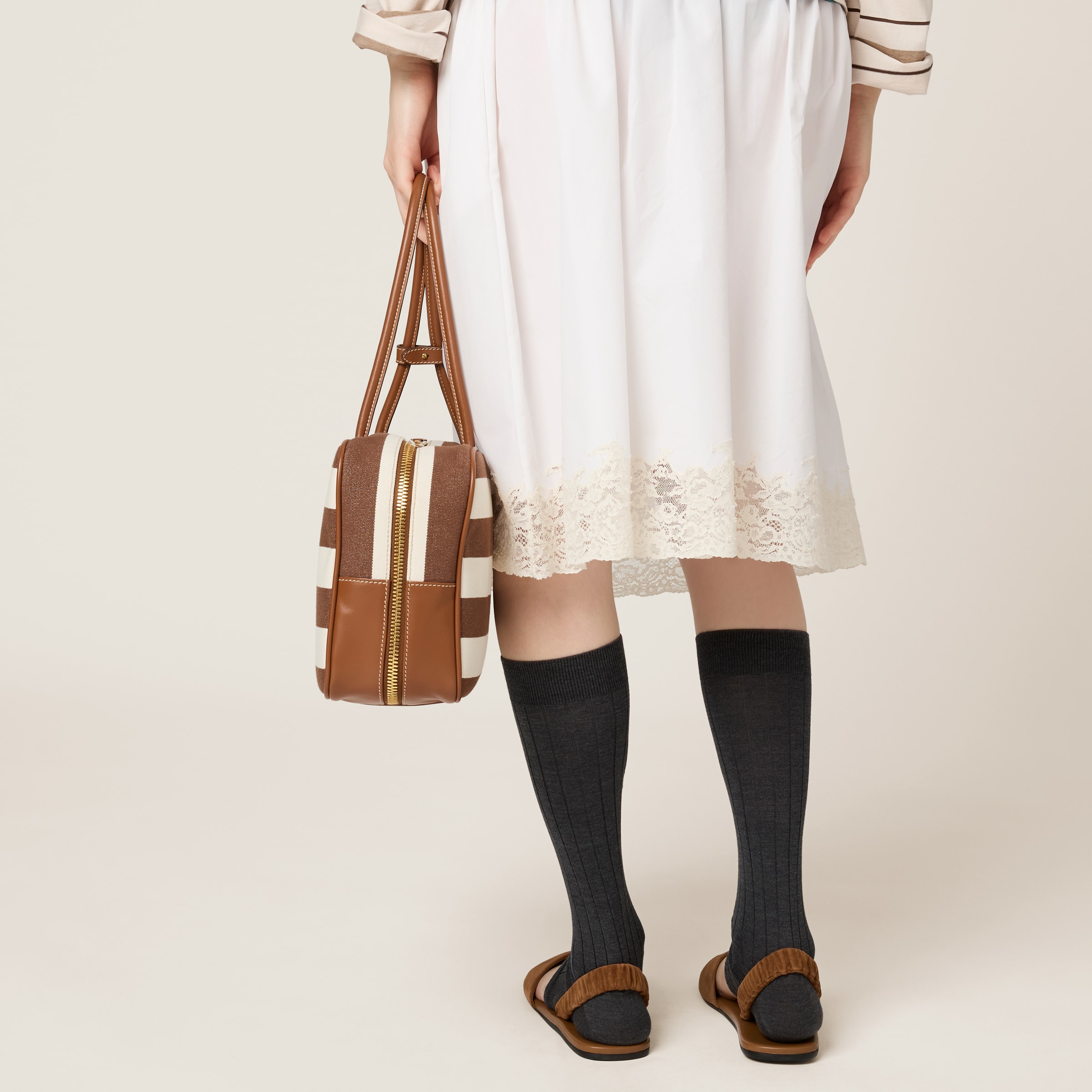 エレガントな≪Miu Miu≫ホワイトポプリンジャージーのスカート ホワイト ポプリン スカート | Miu Miu
