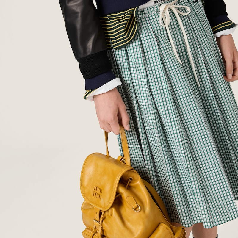 Pleated checked skirt