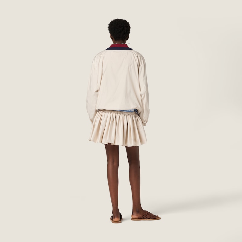 Technical pongé miniskirt
