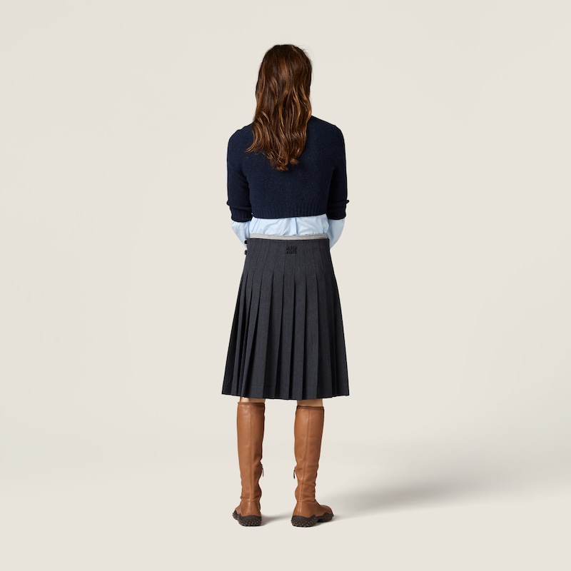 Pleated twill skirt