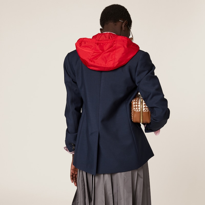 雙襟小山羊毛和科技pongé外套