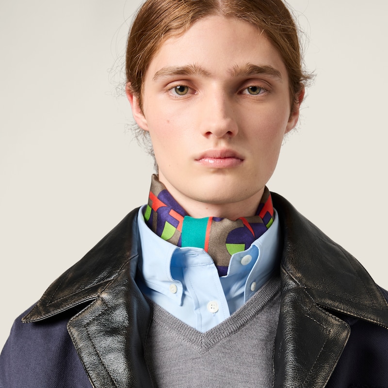 Single-breasted garment-dyed gabardine and leather jacket