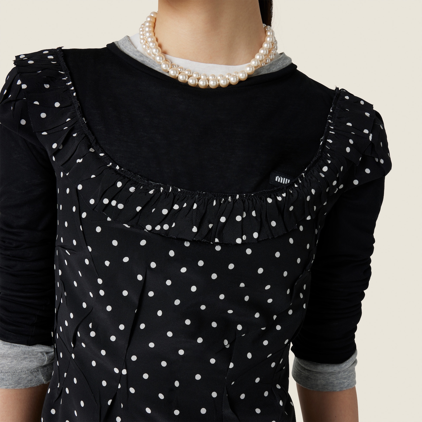 MIUMIU Wool cashmere blend Logo Pleated Knit Short Sleeve one piece dress MMA892 Navy 36