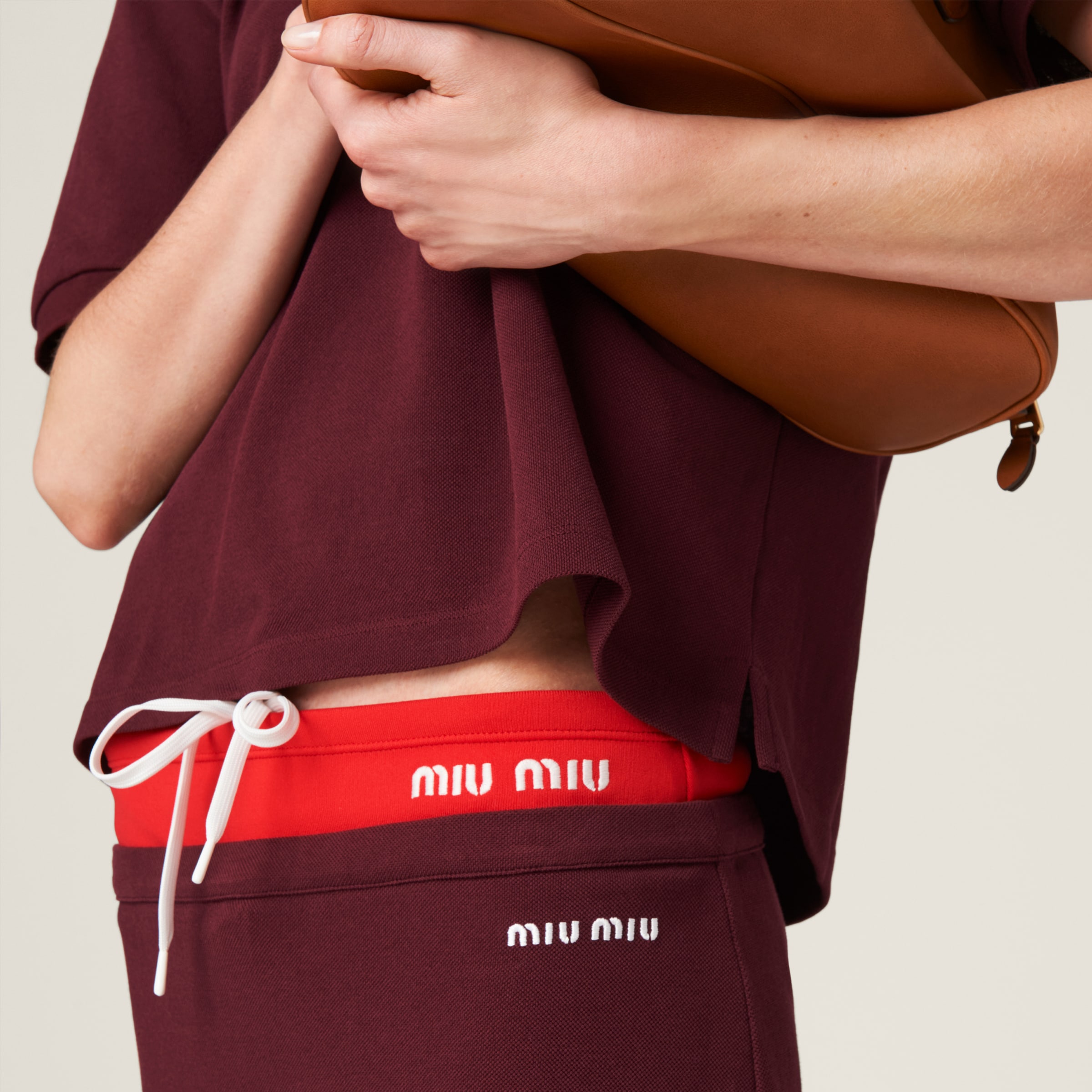 【新品 タグ付き】MIU MIU コットン クロッシェ スカート 36 赤 白 Amaranth Red Cotton Piqué Skirt | Miu Miu - United States