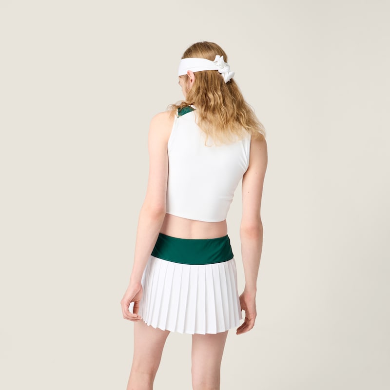 弹力科技平纹针织褶皱迷你半身裙