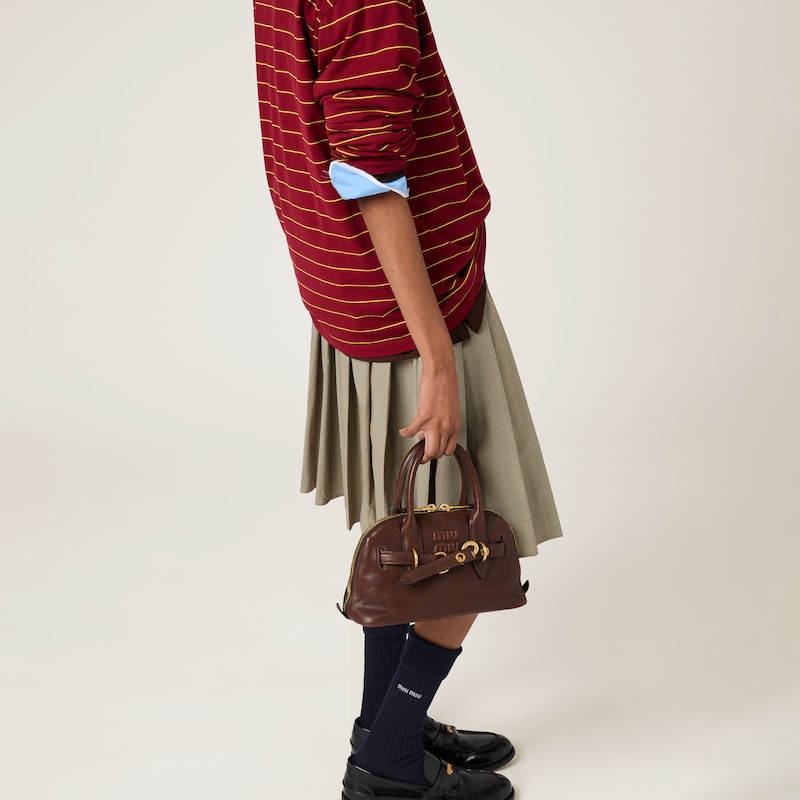 تيشيرت بأكمام طويلة من القطن الجيرسيه