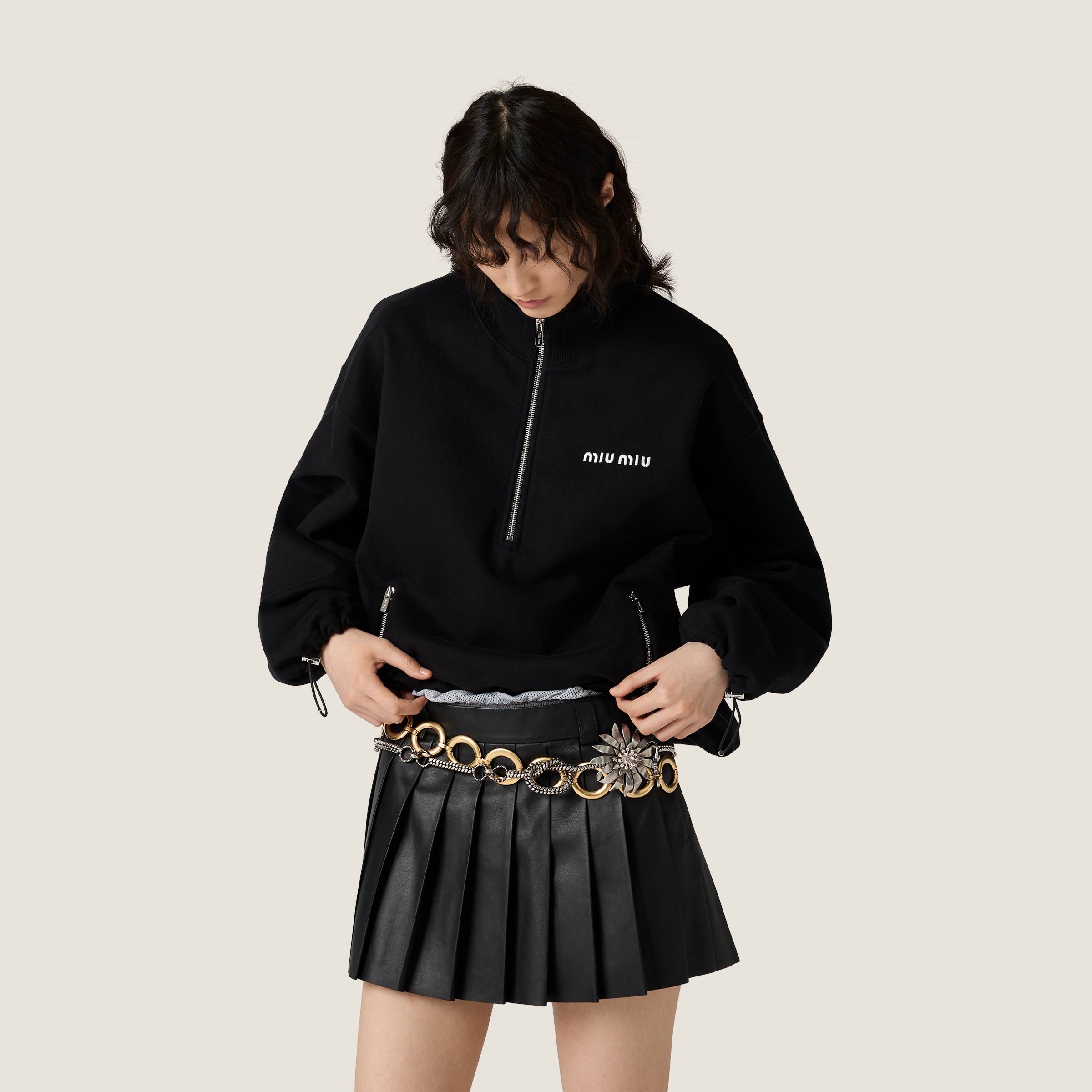 muimuiページ Black Cotton Fleece Zipper Sweatshirt | Miu Miu