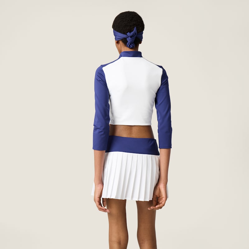 弹力科技平纹针织上衣