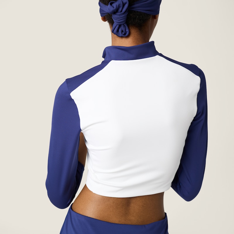 弹力科技平纹针织上衣