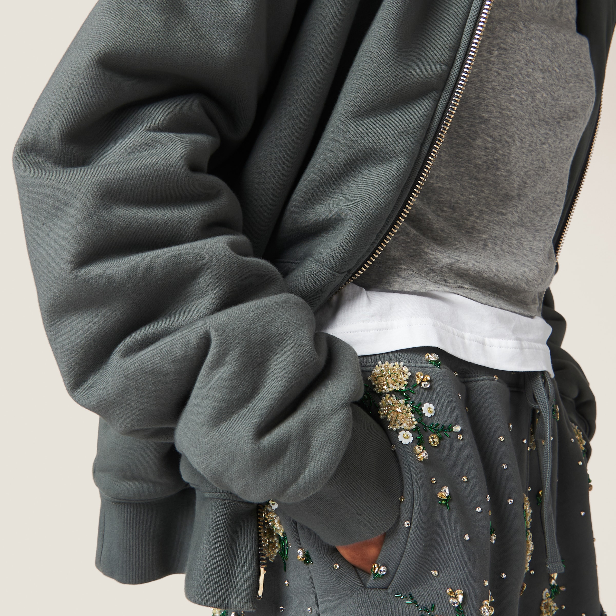 MiuMiu /ガーメントダイ フーディー パーカー スウェット 長袖 org.jpg