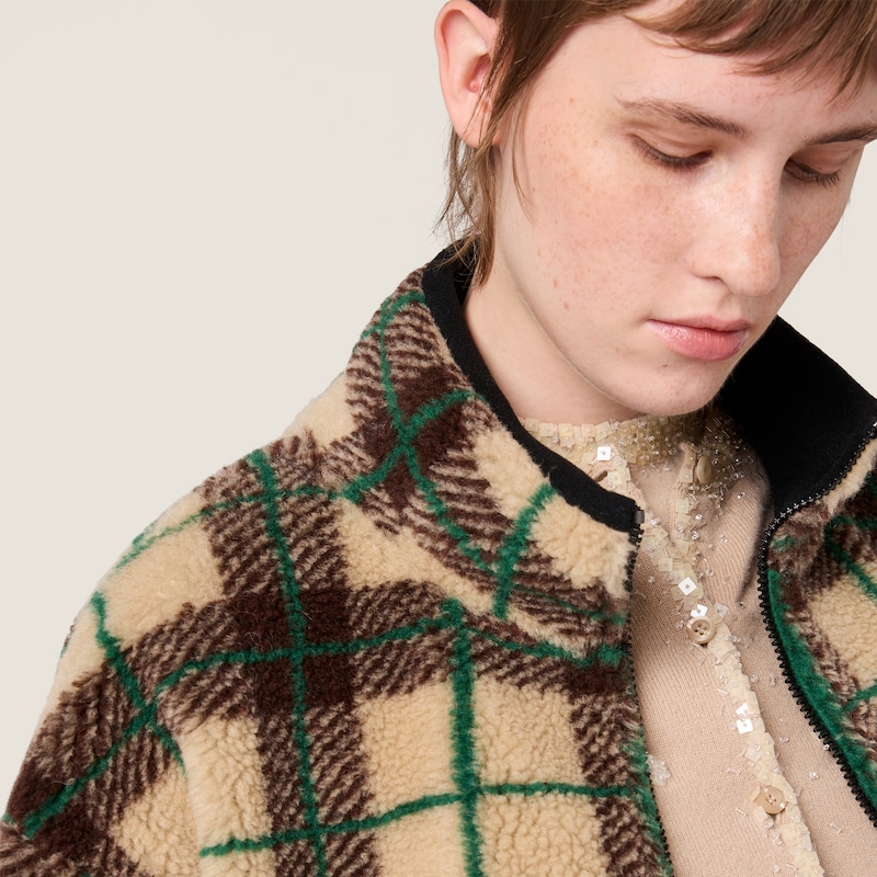 Checked teddy jacket with zipper