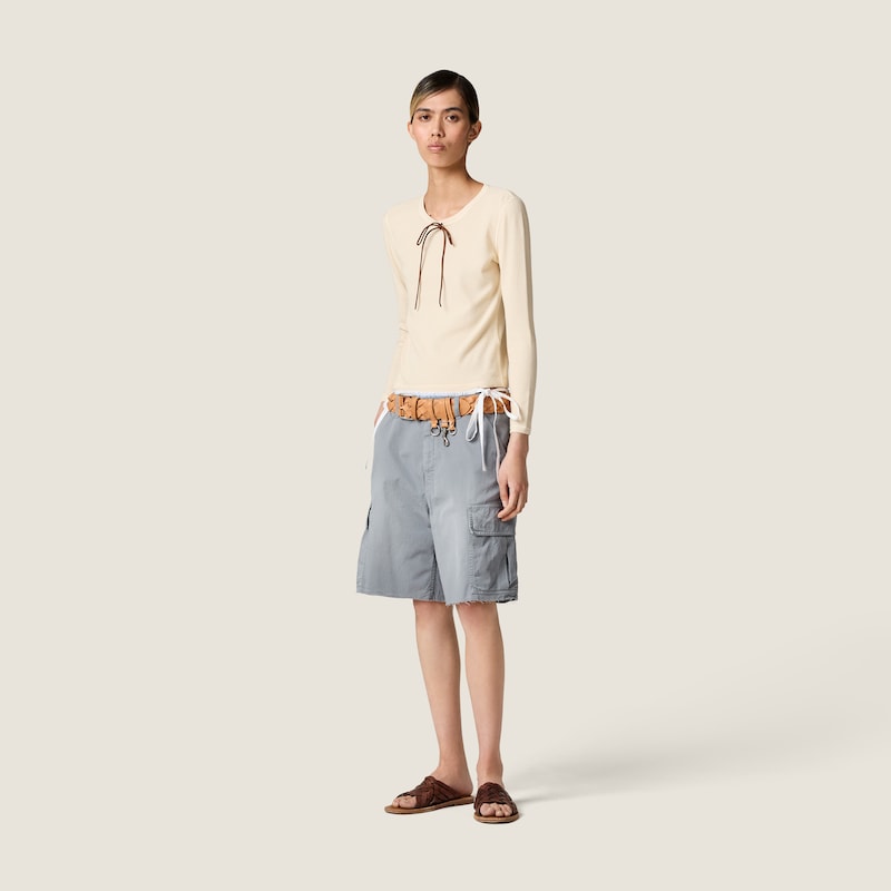 تيشيرت من القطن