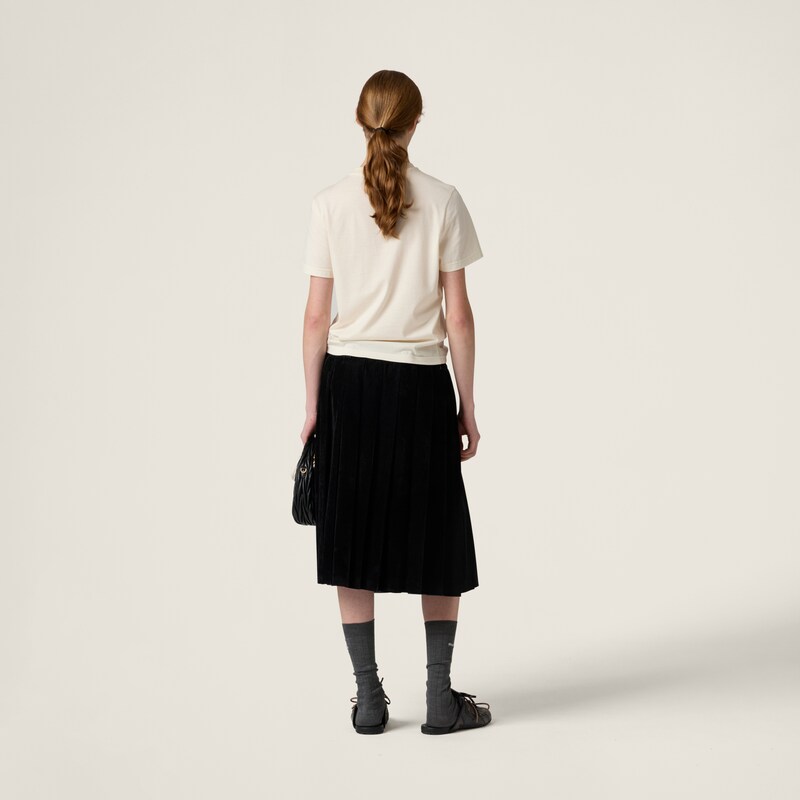 تيشيرت من الجيرسيه