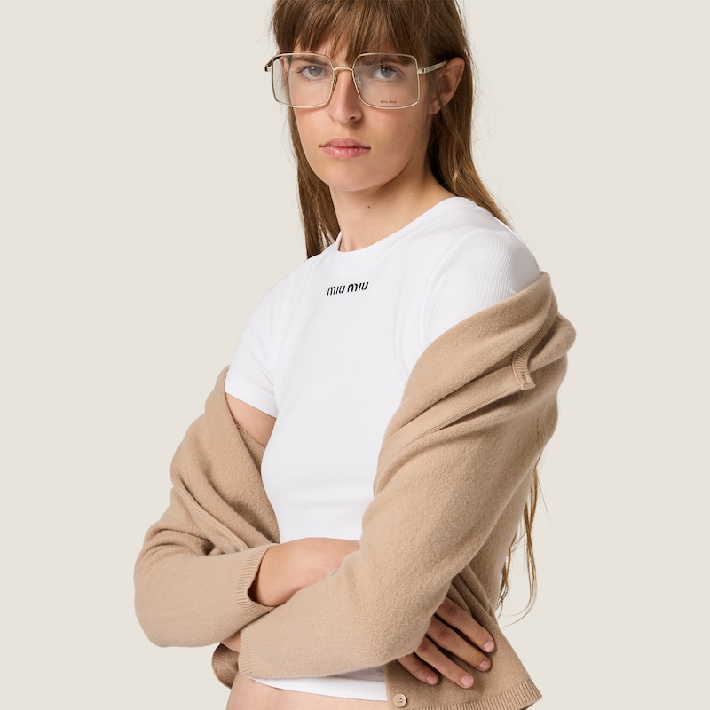 Seamless T-shirt