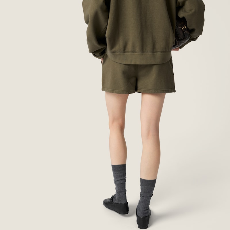 Garment-dyed fleece shorts