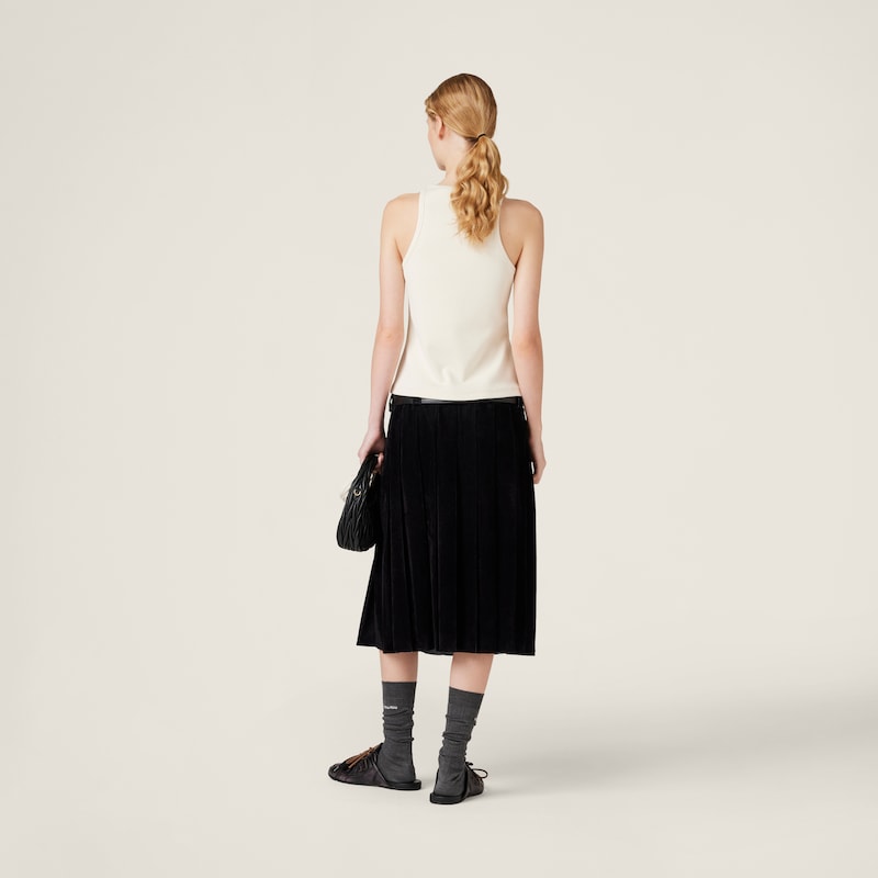 자수 로고 립 조직 저지 탑