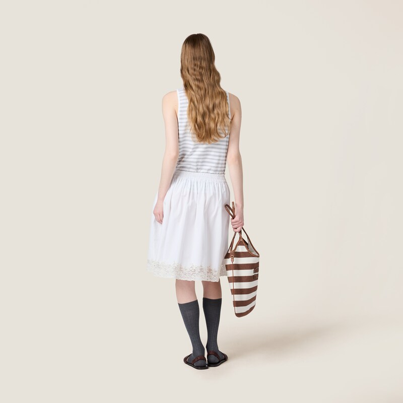 Camiseta de tirantes de algodón con bordado