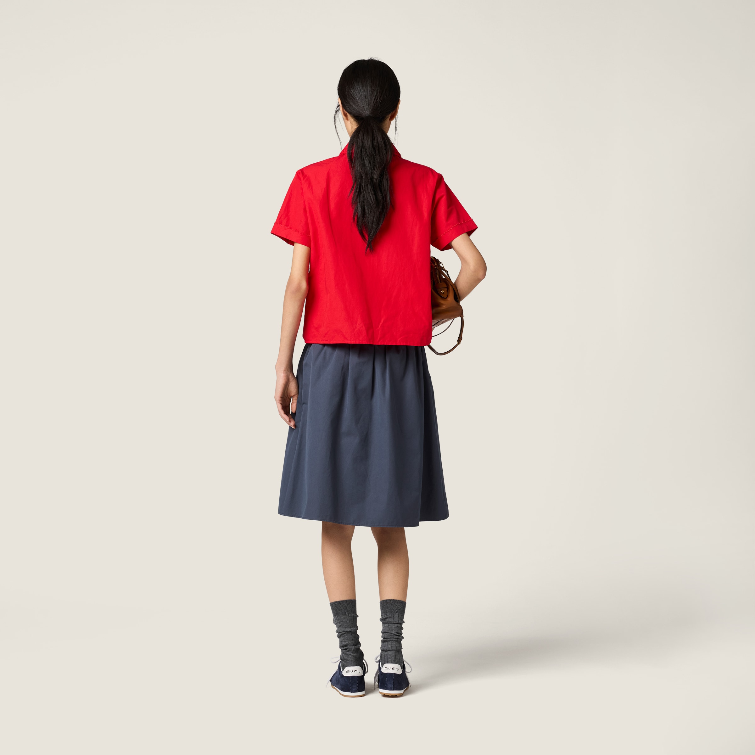 miu miu リボン付きレッドシャツ miu miu リボン付きレッドシャツ