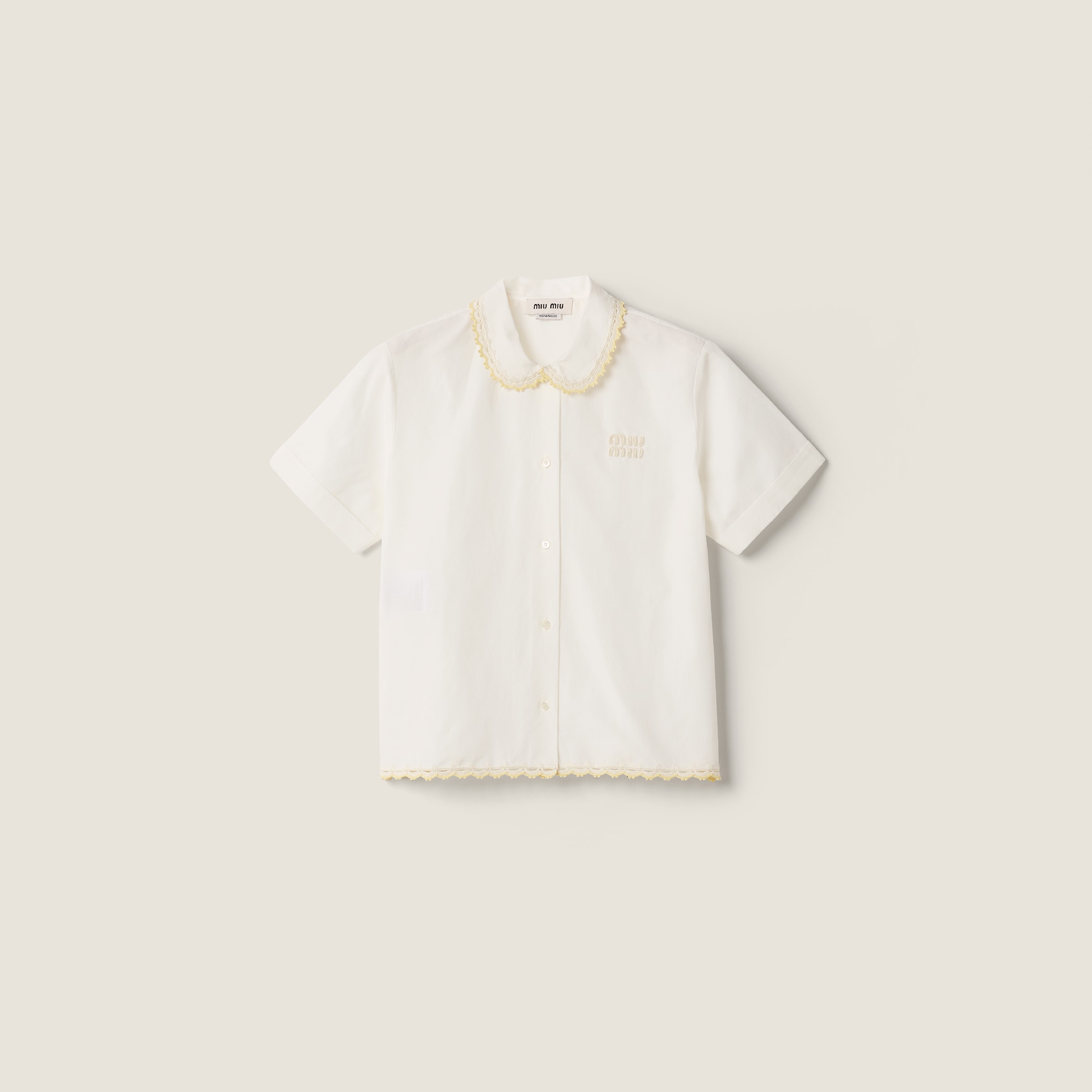 .【美品・25SS】ミュウミュウ　スラブ ポプリン　半袖シャツQR読み取り済　白 ホワイト/イエロー 刺繍入り スラブポプリン シャツ | Miu Miu - 日本
