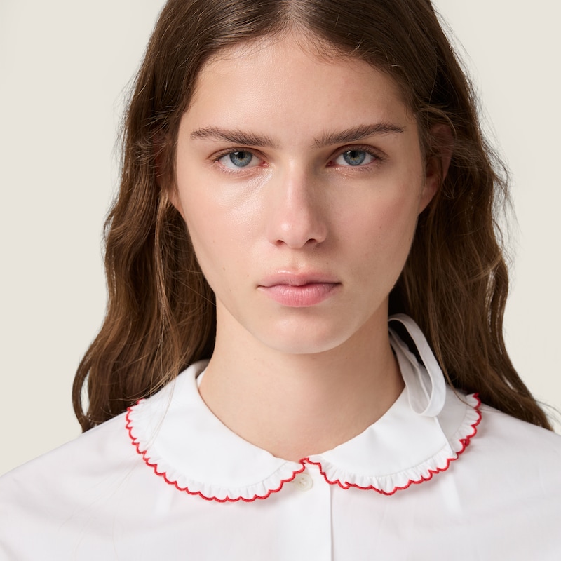 Embroidered poplin shirt