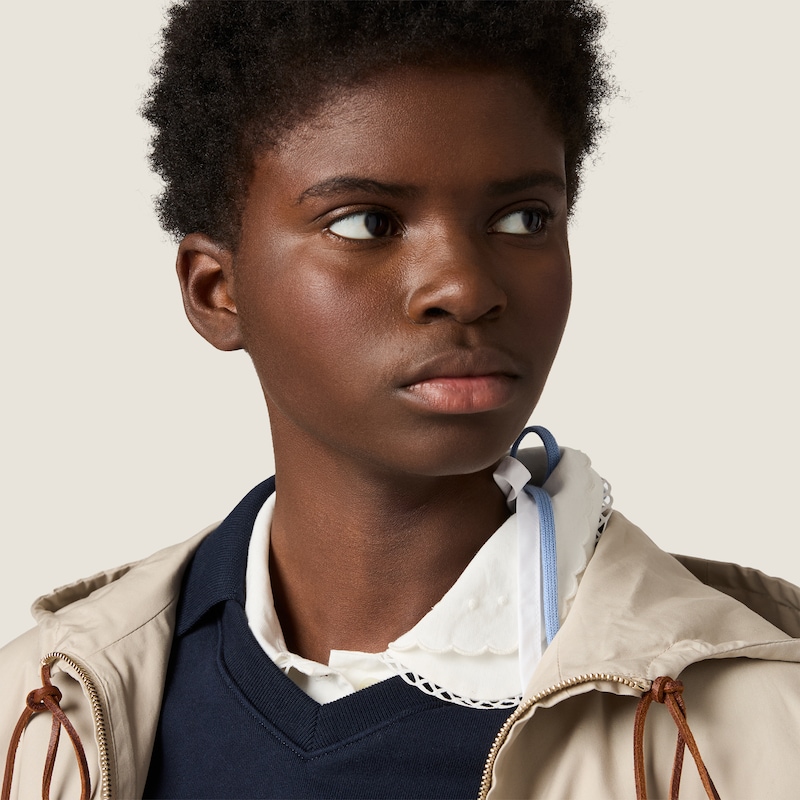 Chemise en popeline flammée à nouer sur le côté