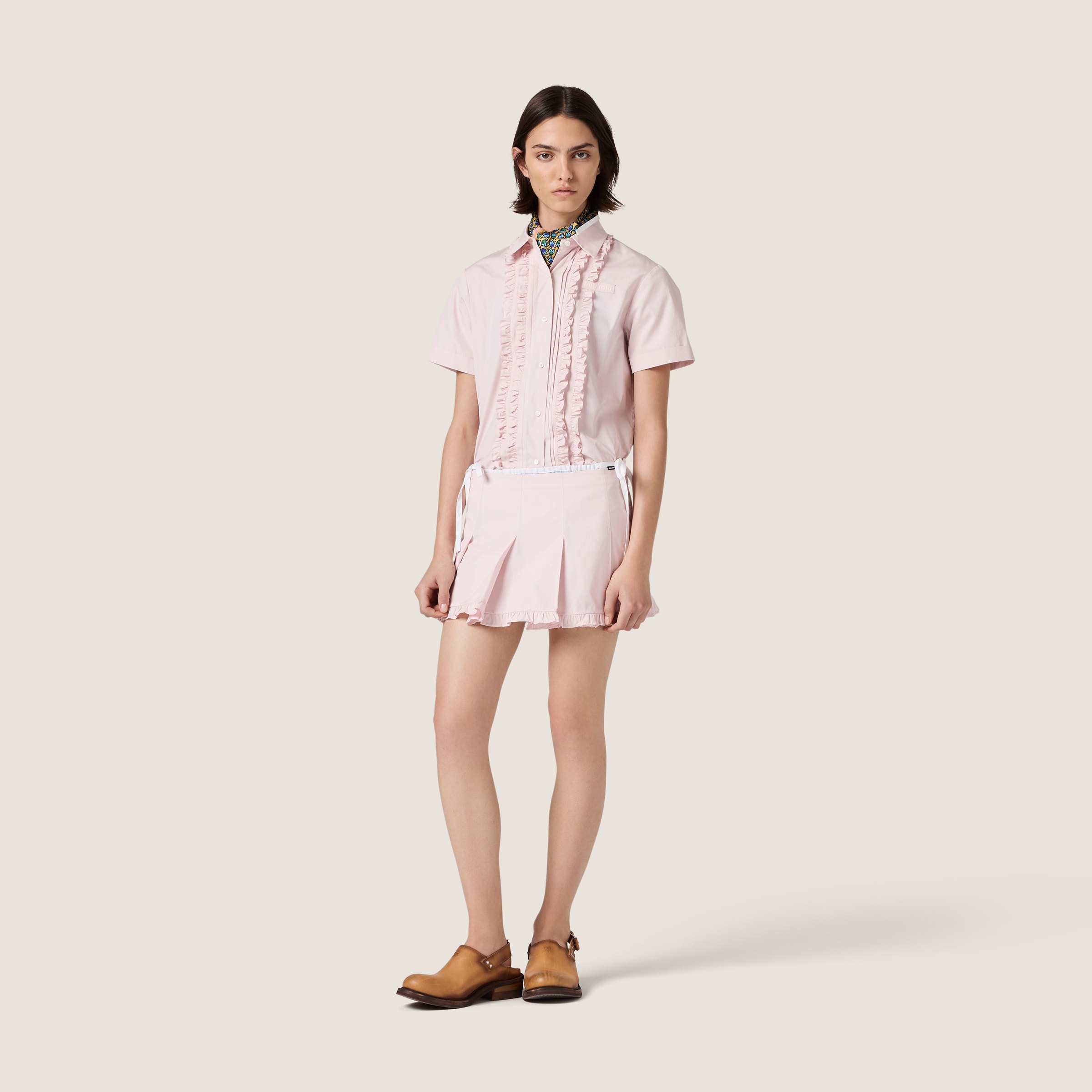 レディース】デザイナーズウェア コレクション | Miu Miu - 日本 レディース】デザイナーズウェア コレクション | Miu Miu - 日本