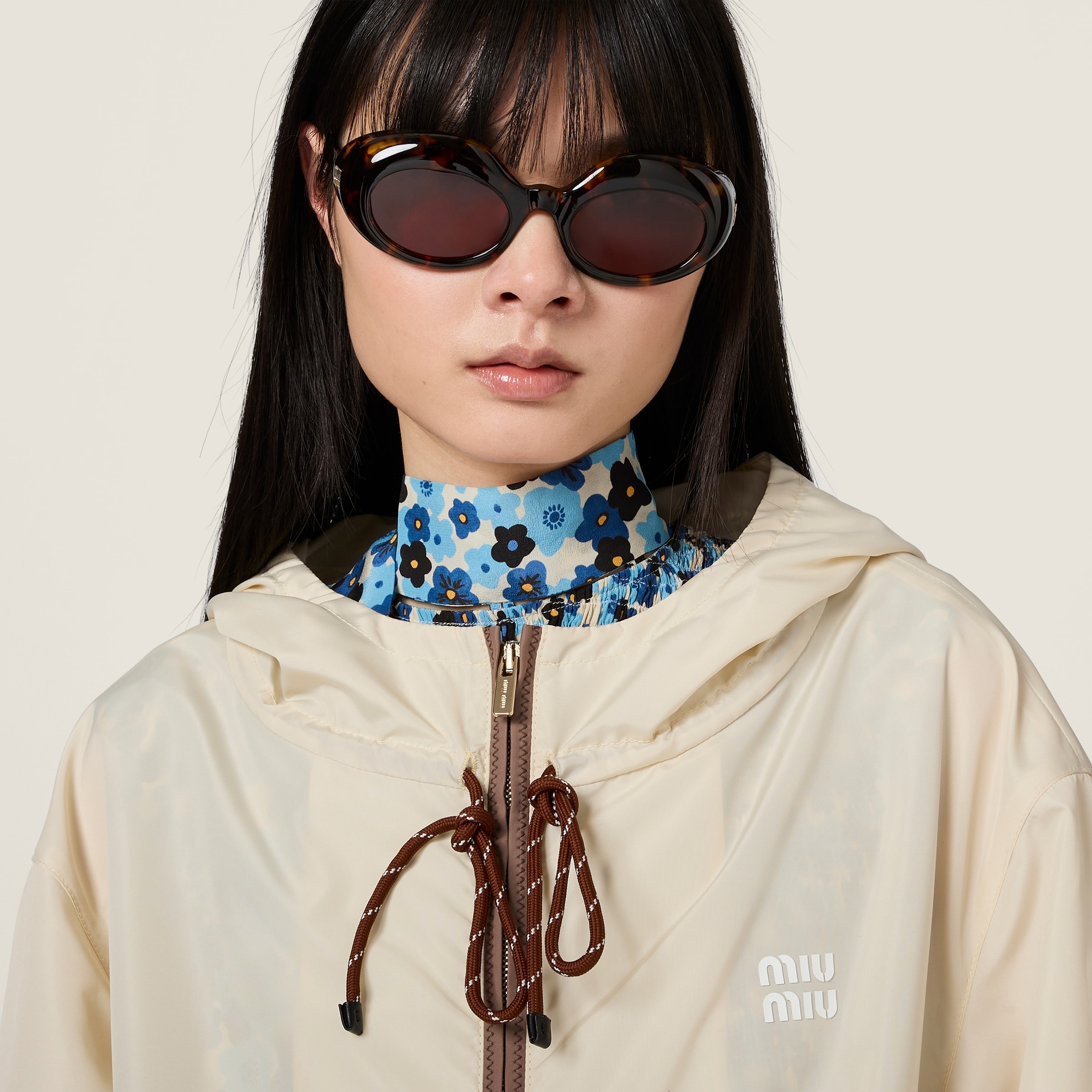 美品UJOH® Volume Sleeve Blouson Vanilla Technical Fabric Blouson Jacket | Miu Miu