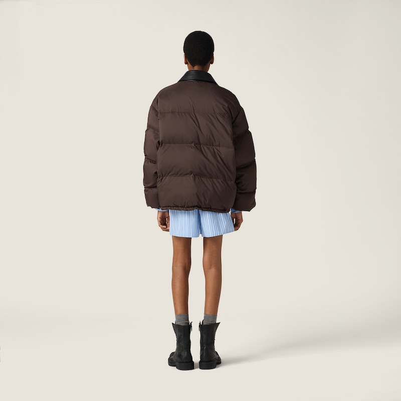 Technical pongé cropped down jacket