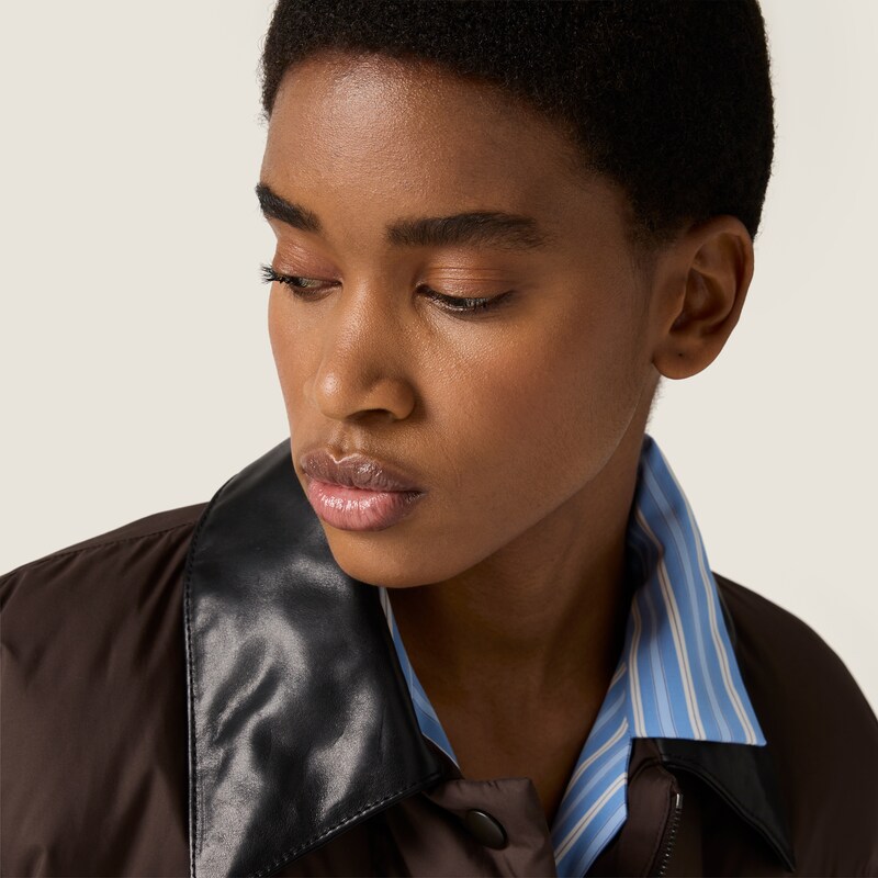 Technical pongé cropped down jacket