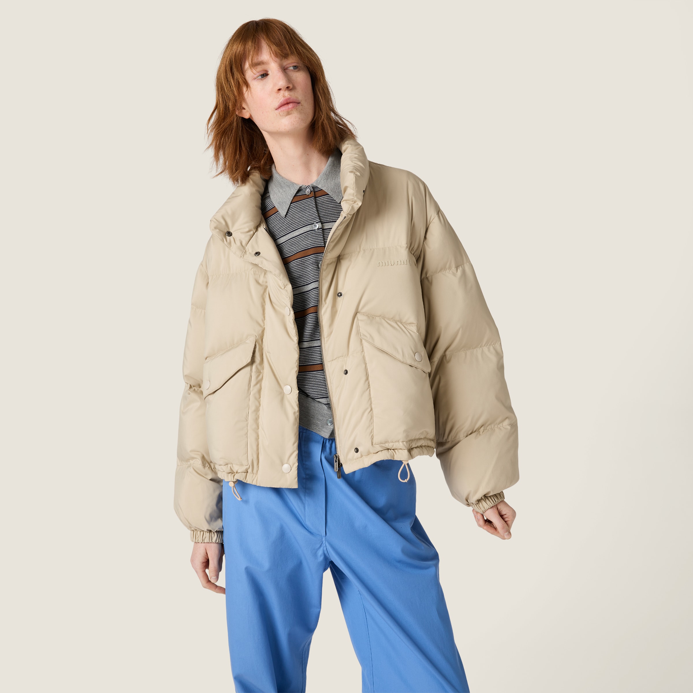 直営店｜25SS MiuMiu◆テクニカルポンジーダウンジャケット サンドベージュ テクニカルポンジー ダウンジャケット | Miu Miu