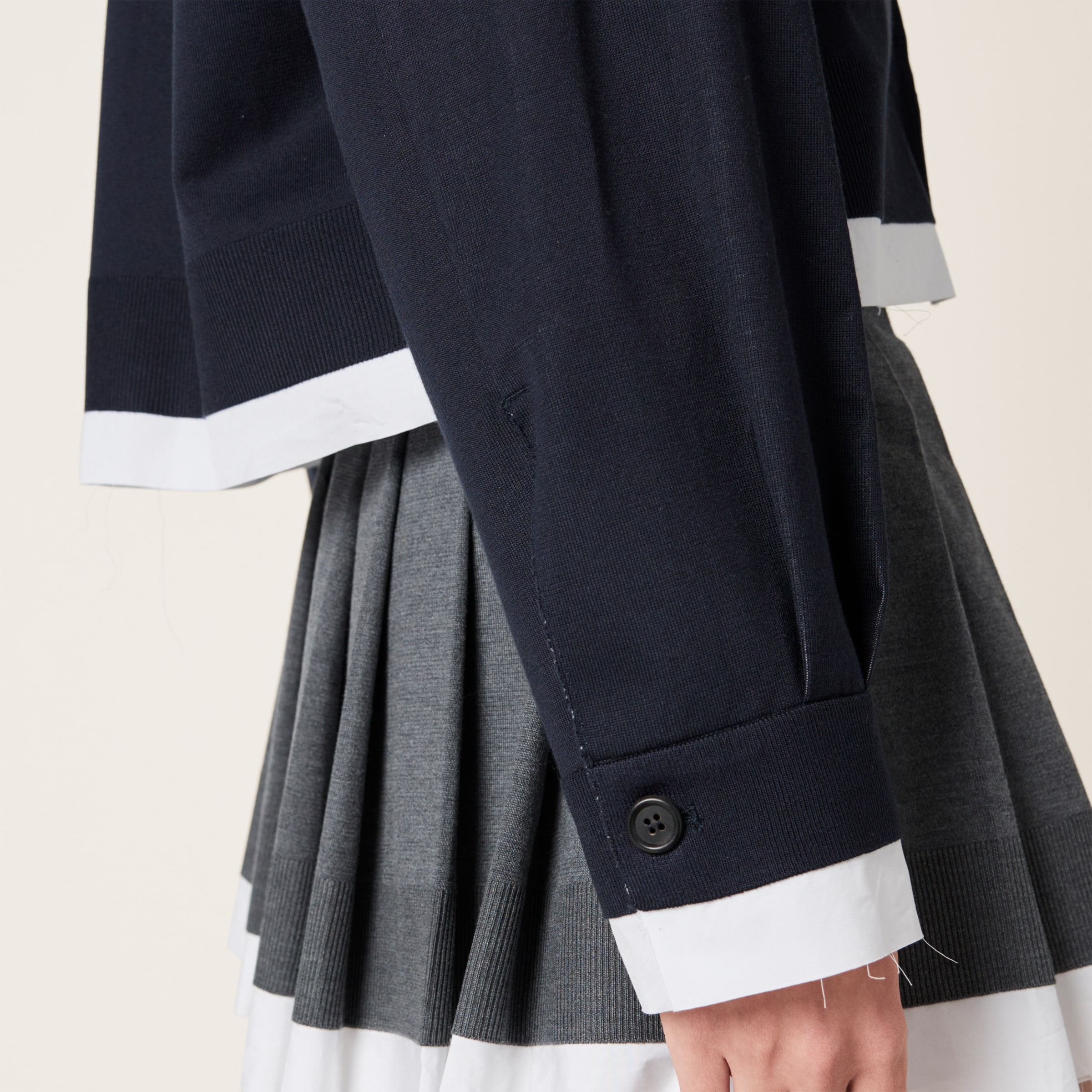 関税負担なし☆MIU MIU ニットxポプリン ブルゾンジャケット resize_image.php?image=miumiu/