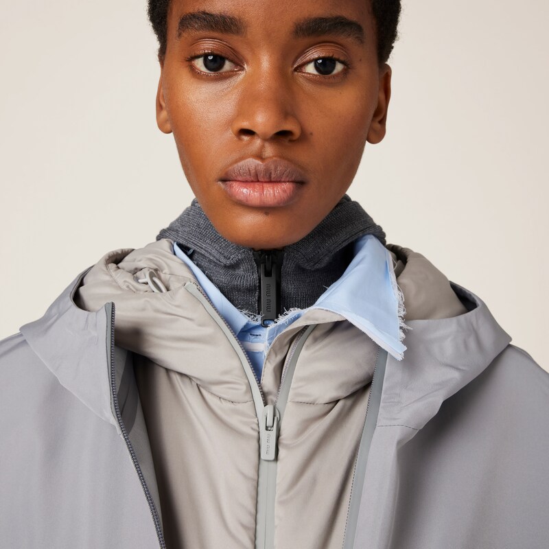 Veste en pongé technique